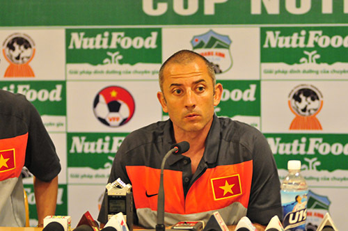 Thầy Tây nói gì về việc xuất ngoại của U19 Việt Nam?