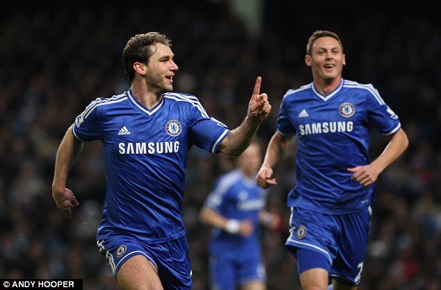 Ivanovic tỏa sáng, Chelsea 