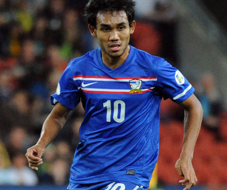 “Sát thủ” số 1 Thái Lan bất ngờ gia nhập La Liga