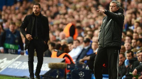 Mourinho sắp bị Chelsea sa thải?