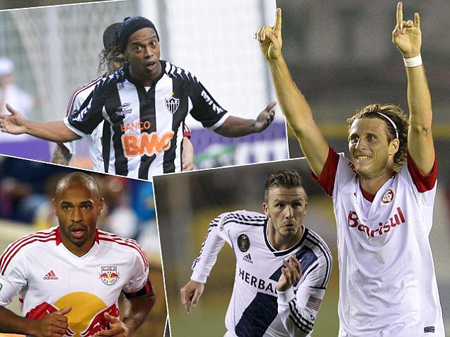 10 siêu phẩm để đời từ chấm phạt góc