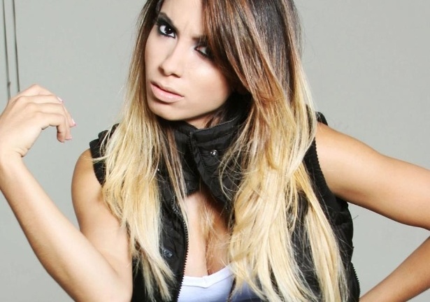  Điểm mặt 4 mỹ nhân bí mật của Neymar