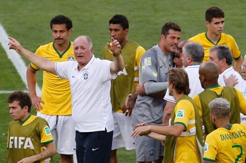 Clip: Lộ bài tủ của Brazil trong trận đấu với Đức