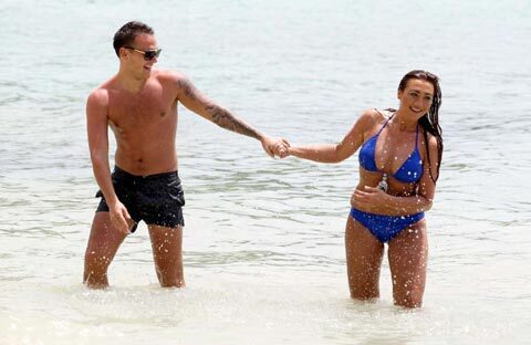 101 mỹ nhân bị lộ ảnh nóng: Sao bóng đá và WAGs khó thoát