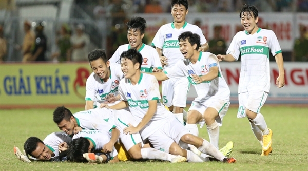 Lịch thi đấu vòng 1 V.League 2015
