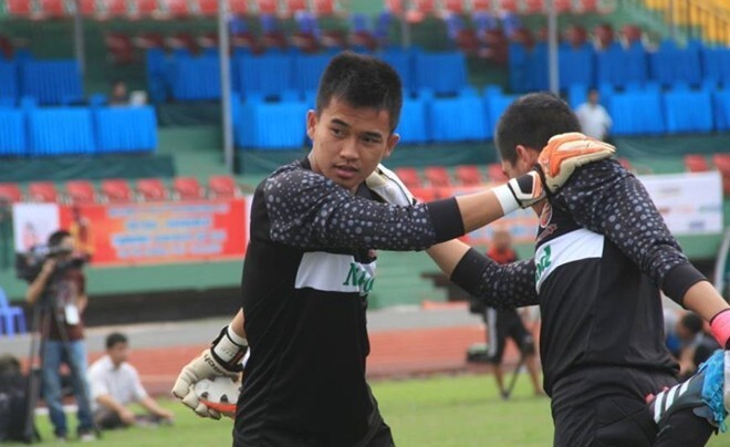 Đồng đội của Công Phượng mơ tái lập chiến tích tại Cần Thơ