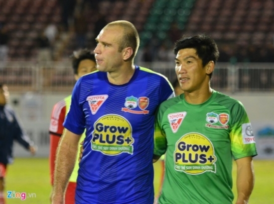 Công Phượng không có đối tác ngoại binh 