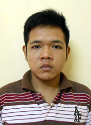 Khởi tố đối tượng không đội mũ bảo hiểm đâm xe vào CSGT