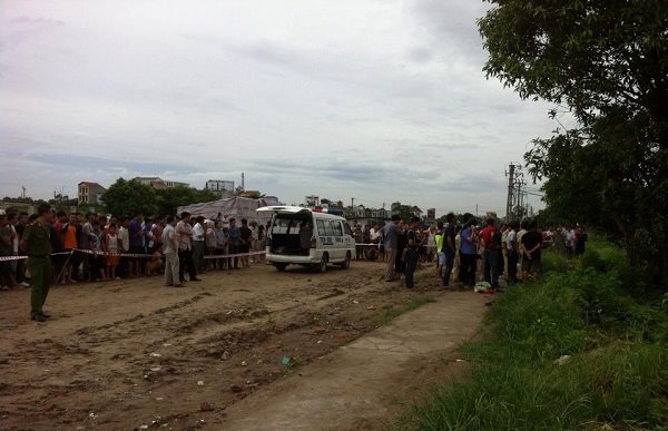 Nam thanh niên treo cổ bằng rễ cây đa có khả năng bị sát hại?