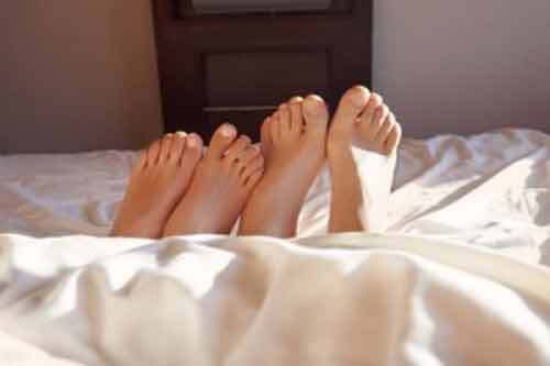 Vợ dị ứng với tinh dịch của chồng