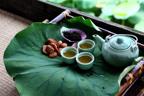 5 thức quà không thể không mua mỗi dịp ghé qua Hà Nội