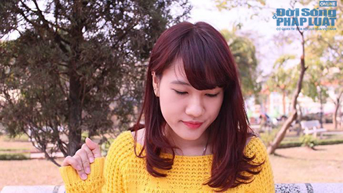 Cô giáo 9X dạy tiếng Anh xinh như “hot girl”