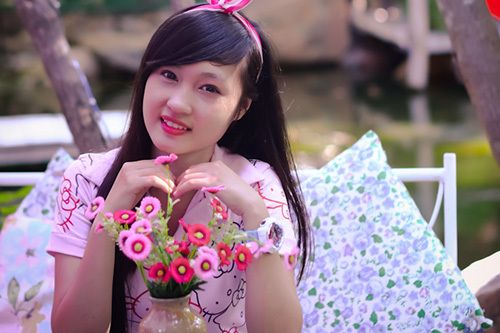 Hot girl ngộ nghĩnh xinh đẹp hơn hoa