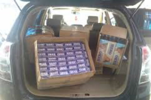 Bắt đối tượng vận chuyển thuốc lá lậu 