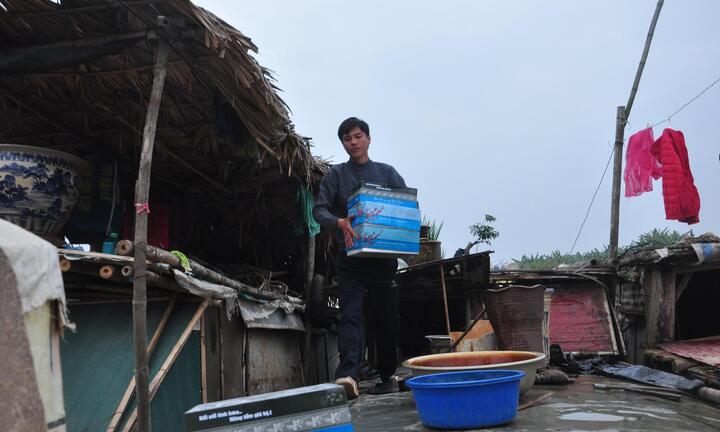 Tết cô đơn trong những 