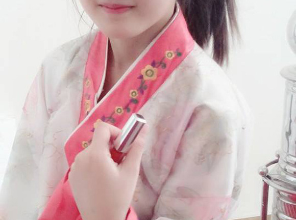 Nữ sinh 10X Việt Nam xinh đẹp hơn cả diễn viên Hàn Quốc