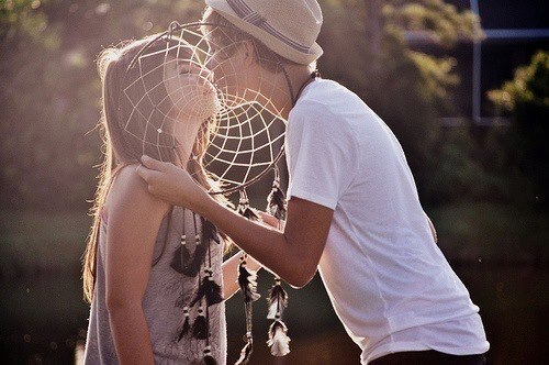 Những lưu ý khi lấy chồng bằng tuổi