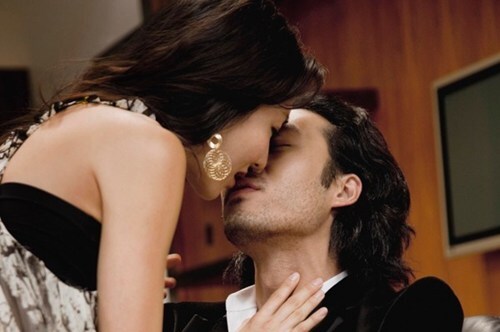 Chồng trả thù phút lầm lỡ của tôi