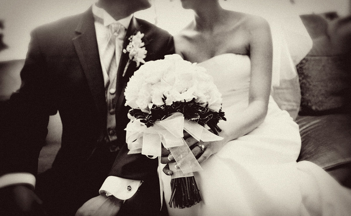 Lợi ích bất ngờ từ... lấy vợ