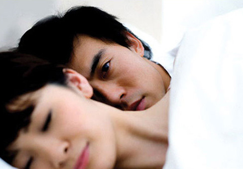 Nhân tình đưa tiền bảo tôi “trả nợ” rồi nhường chồng cho cô ta