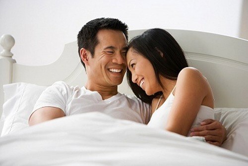 Những dấu hiệu anh ấy là một người chồng tuyệt vời