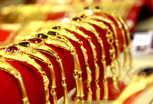 Giá vàng ngày 23/10: Vàng lại 