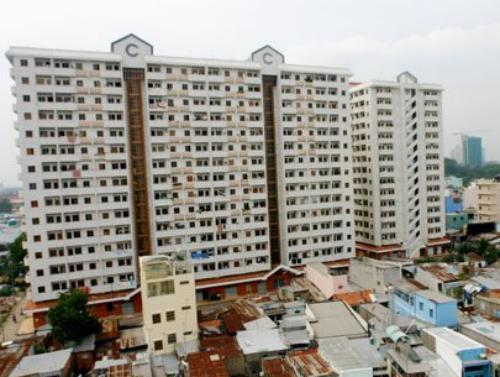 Hợp đồng của chủ đầu tư “bẫy” khách mua nhà như thế nào?