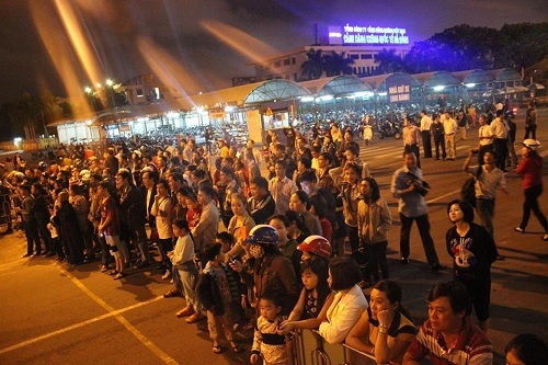 Người dân Đà Nẵng nóng lòng đợi ông Nguyễn Bá Thanh về chữa bệnh