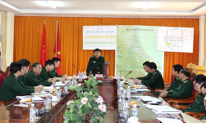 Phó Tư lệnh BĐBP Việt Nam thăm và làm việc tại BĐBP Hà Tĩnh