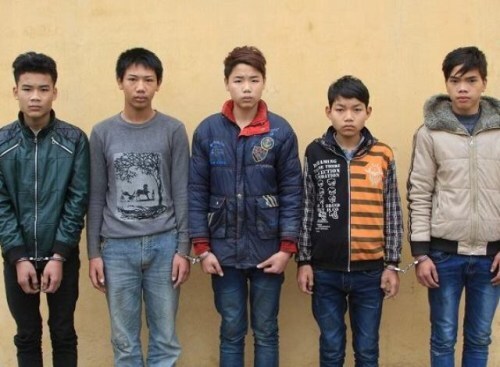 Hà Nội: Bắt khẩn cấp băng cướp nhí “manh động”