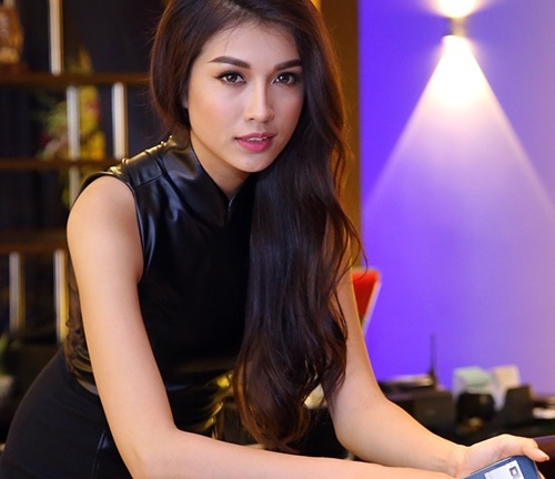 Lệ Hằng quyến rũ trước khi lên đường thi Elite Model World 2014