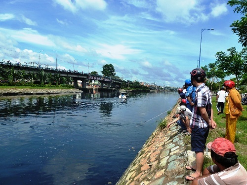 Chạy công an, con nghiện nhảy kênh Tàu Hủ chết đuối