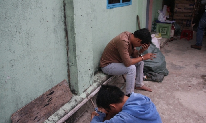 TP.HCM: Phá đường dây vận chuyển thuốc lá lậu quy mô lớn