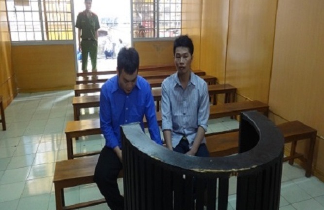 Trộm thịt bò siêu thị đem ra ngoài bán lãnh án tù