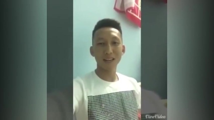 Nhạc chế Tuấn Hưng cạo đầu sau trận thua của U23 Việt Nam