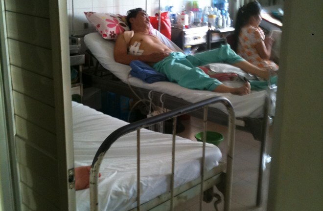 2 ca nô CSGT đường thủy va chạm, 1 đại úy bị thương