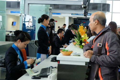 Hình ảnh nhà ga T2 Nội Bài ngày đầu tiên hoạt động