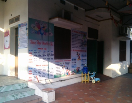 Vụ bé 2 tuổi hóc thịt tử vong ở nhà trẻ: Lãnh đạo Phòng GD&ĐT nói gì?