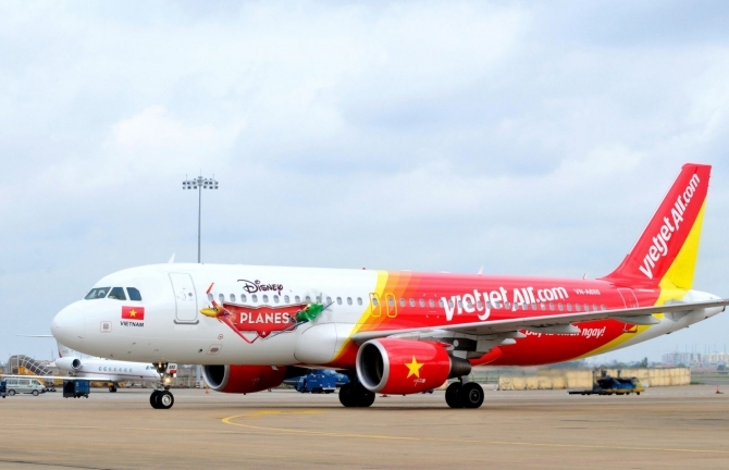 VietJet Air lại hủy 2 chuyến vì chim trời va máy bay