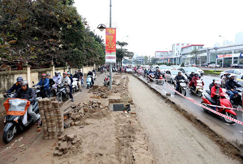 “Ùn tắc quá 30 phút, người dân có thể khiếu nại”