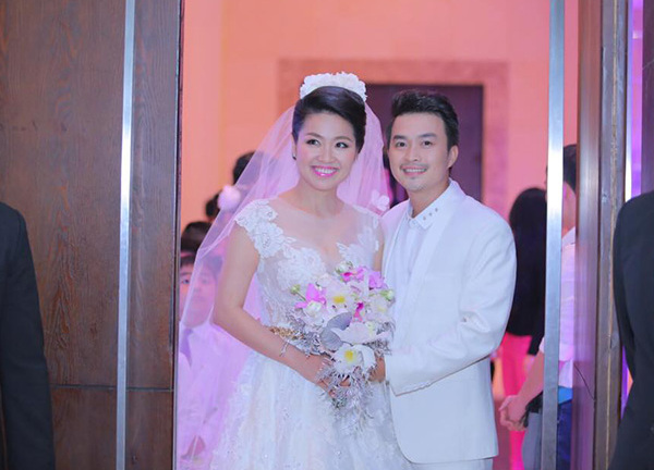 Lê Khánh - Tuấn Khải ngập tràn hạnh phúc chào đón năm mới 2015