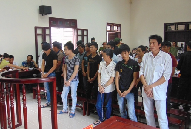 Thanh Hóa: Xét xử 19 bị cáo trong vụ “hỗn chiến sông Yên”