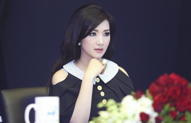 Hoa hậu Giáng My trẻ trung, quá đẹp tại