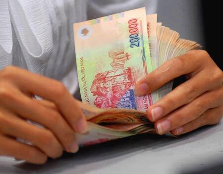 Bài 1: Lo nhiều hơn vui, người lao động thờ ơ với tăng lương