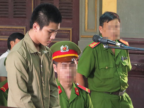 Kẻ hèn nhát không thoát án tử dù thay đổi lời khai vào phút 89