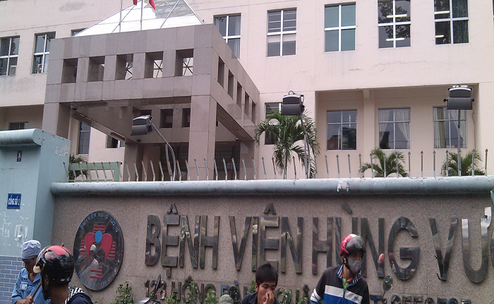 Chồng nén nỗi đau mất con để vợ được sống trong hy vọng