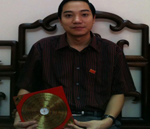 Nhiều người rước họa vào thân vì biển đẹp, SIM tứ quý