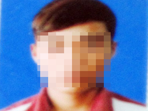 Học sinh lớp 9 bị