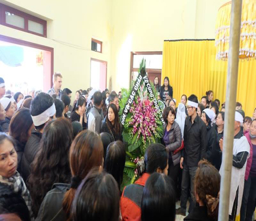 Đưa tiễn 6 nạn nhân vụ cháy tại Hải Phòng: Đám tang đẫm nước mắt
