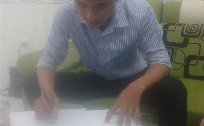 Rớt đại học, đào tạo 3 tháng thành... chuyên gia đại tài (!?)